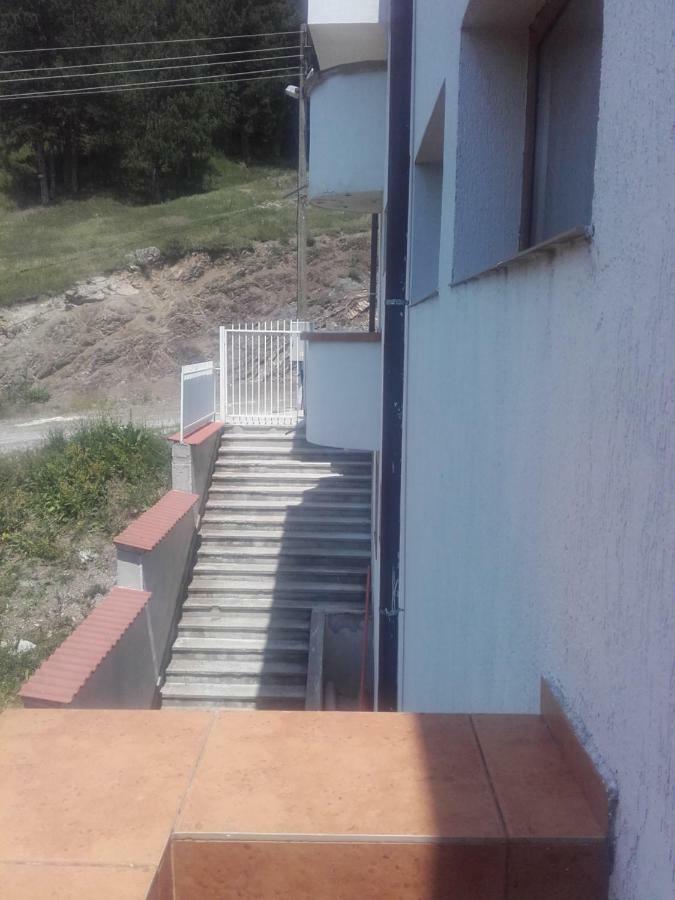 Hotel Aleksievata Kashta Gurgulyat Exterior foto